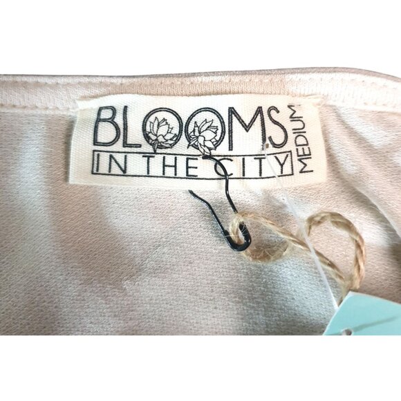 Blooms In The City Boho Tunic M Beige Laceup Lng Slv Flare Hippi V-Neck Chic NEW - Picture 5 of 7